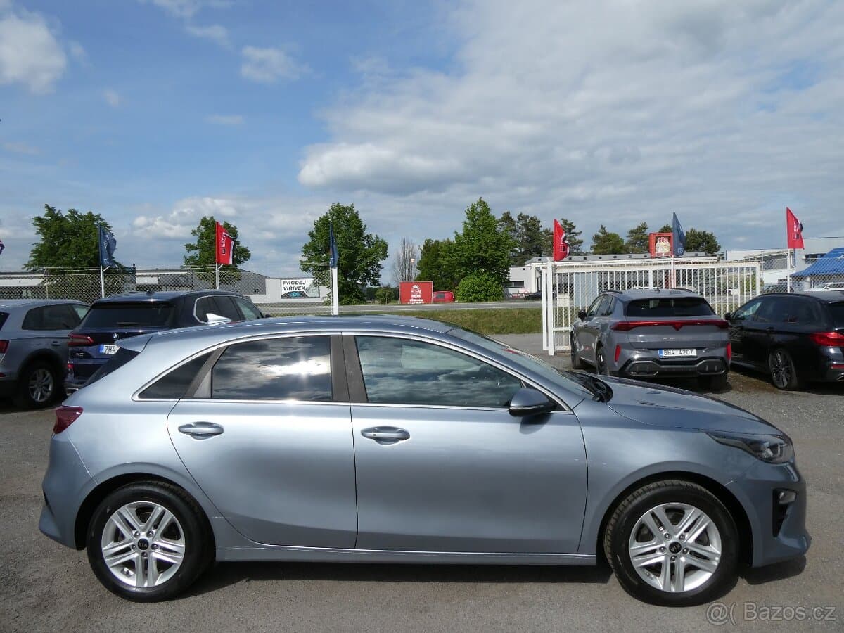 2019 Kia PROCEED - 10