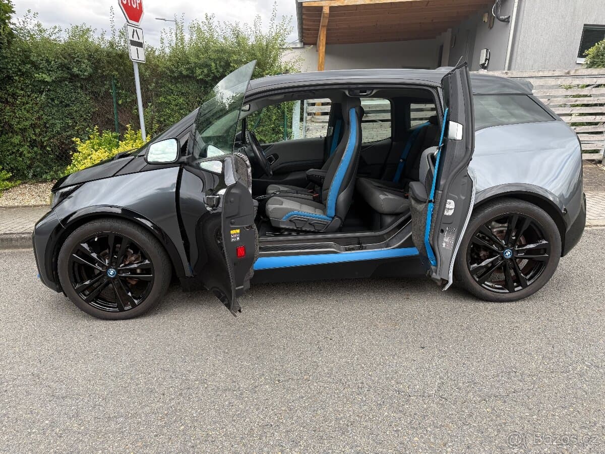 2021 BMW i3 - 10
