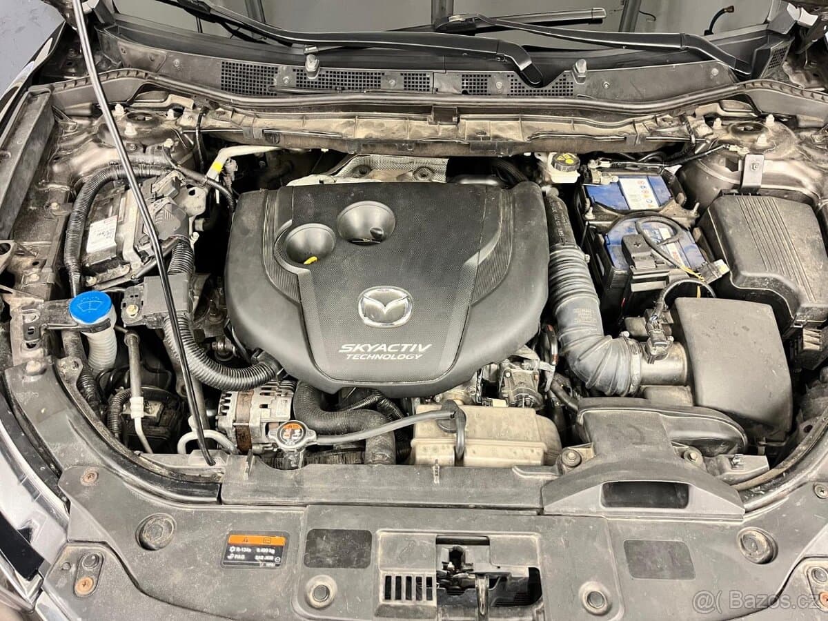 2016 Mazda 5 - 10
