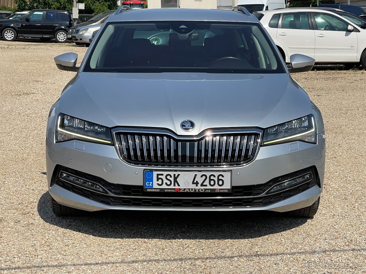 2022 Škoda SUPERB - 10