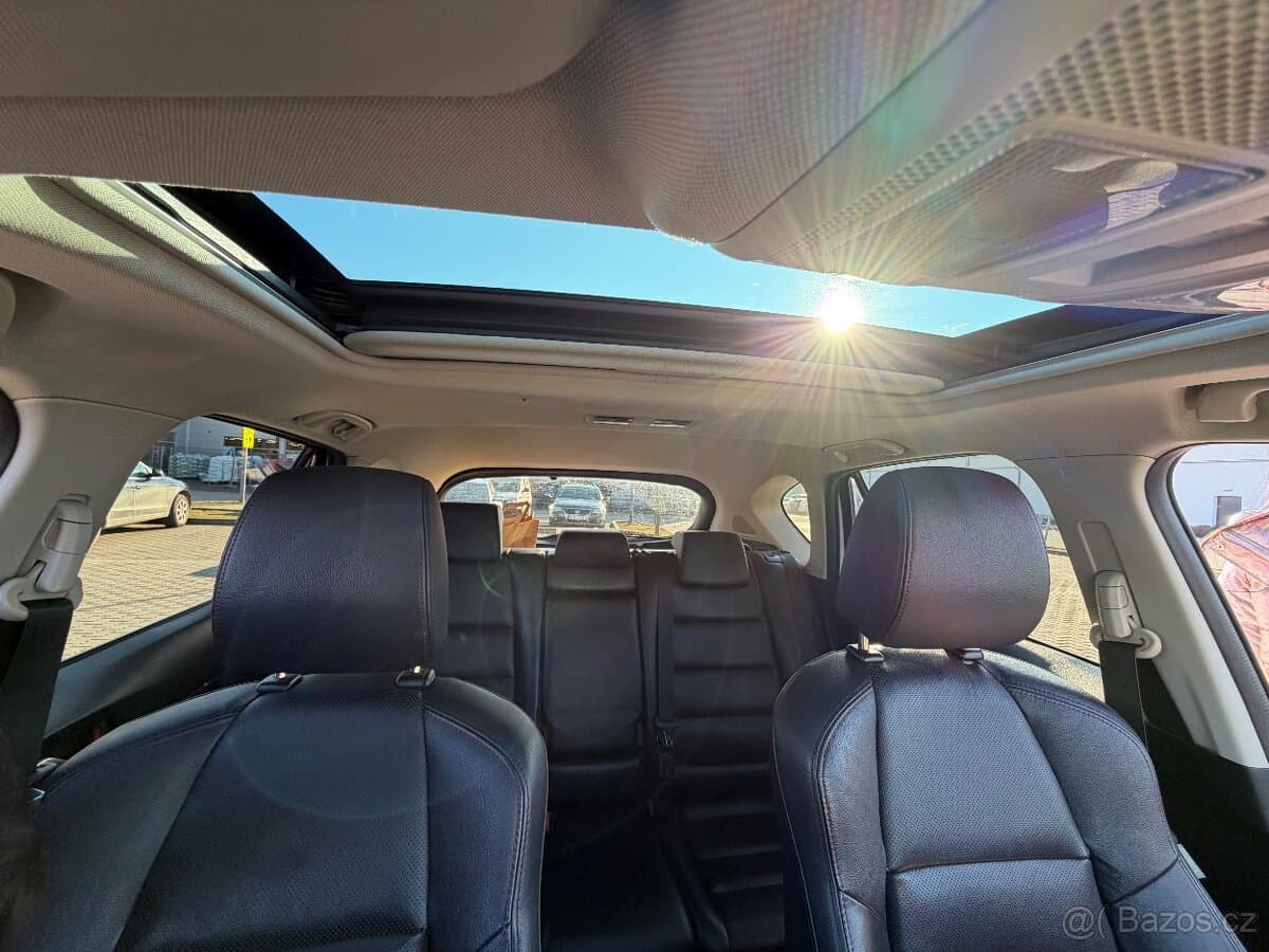 2012 Mazda 5 - 10