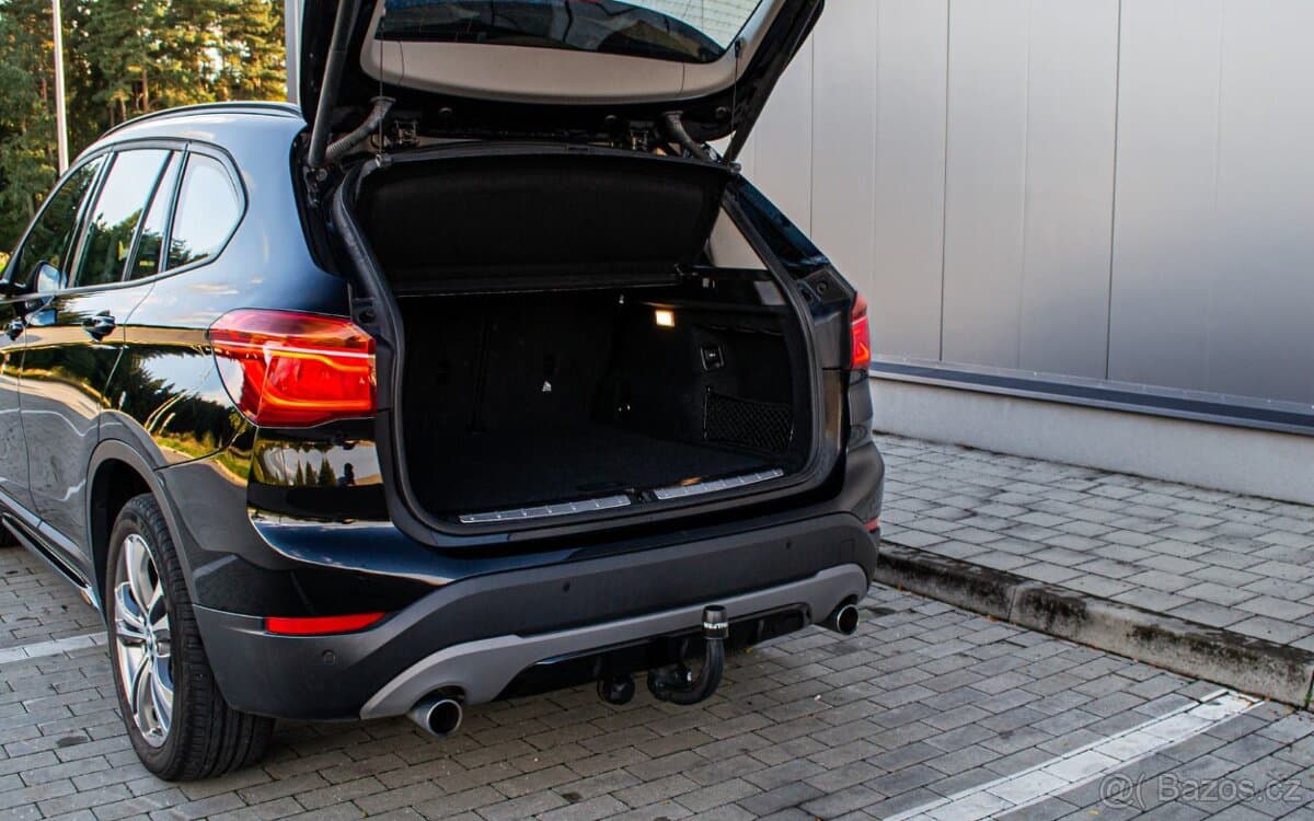 2018 BMW X1 - 10