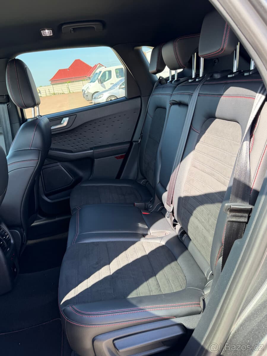 2020 Ford KUGA - 10