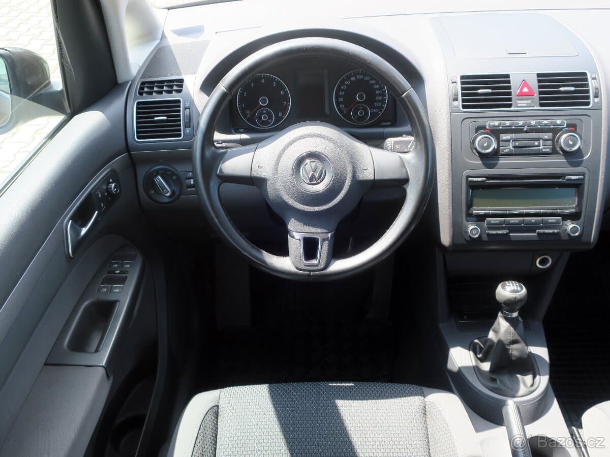 2011 Volkswagen TOURAN - 10