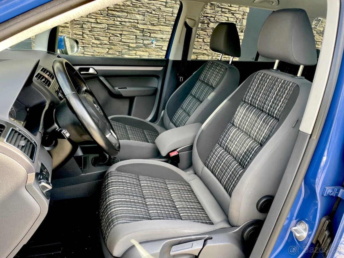 2011 Volkswagen TOURAN - 10