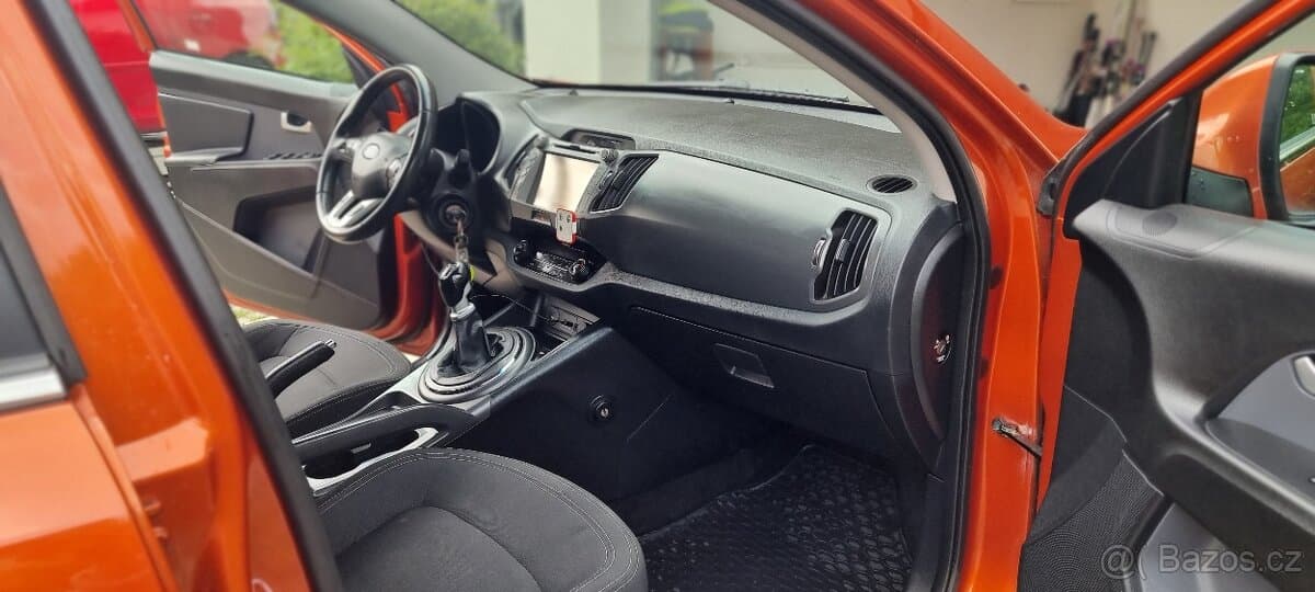 2011 Kia SPORTAGE - 10