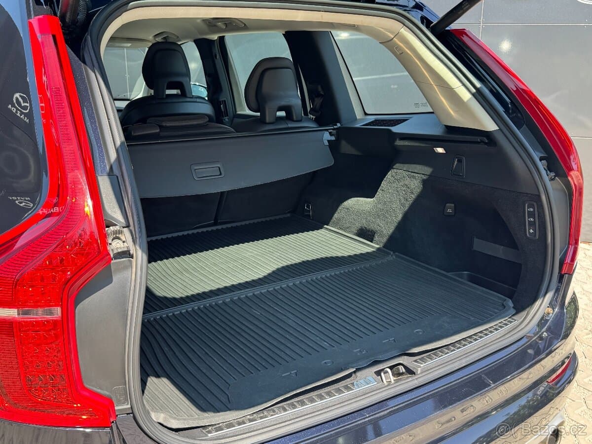 2017 Volvo XC90 - 10