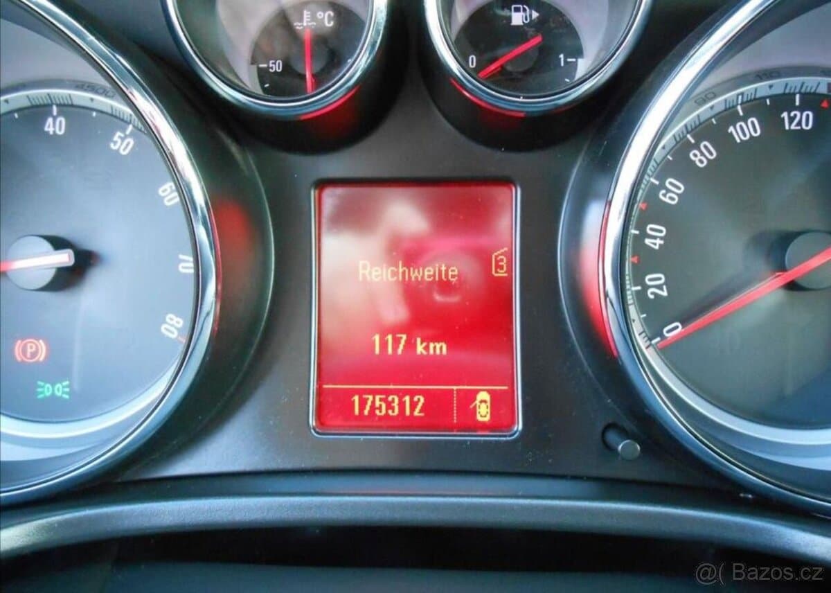 2009 Opel INSIGNIA - 10