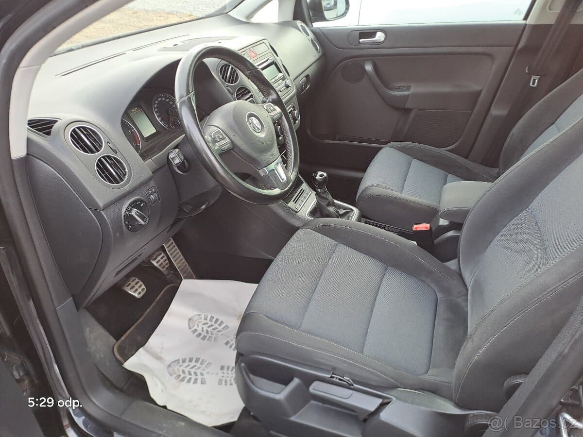 2012 Volkswagen GOLF - 10