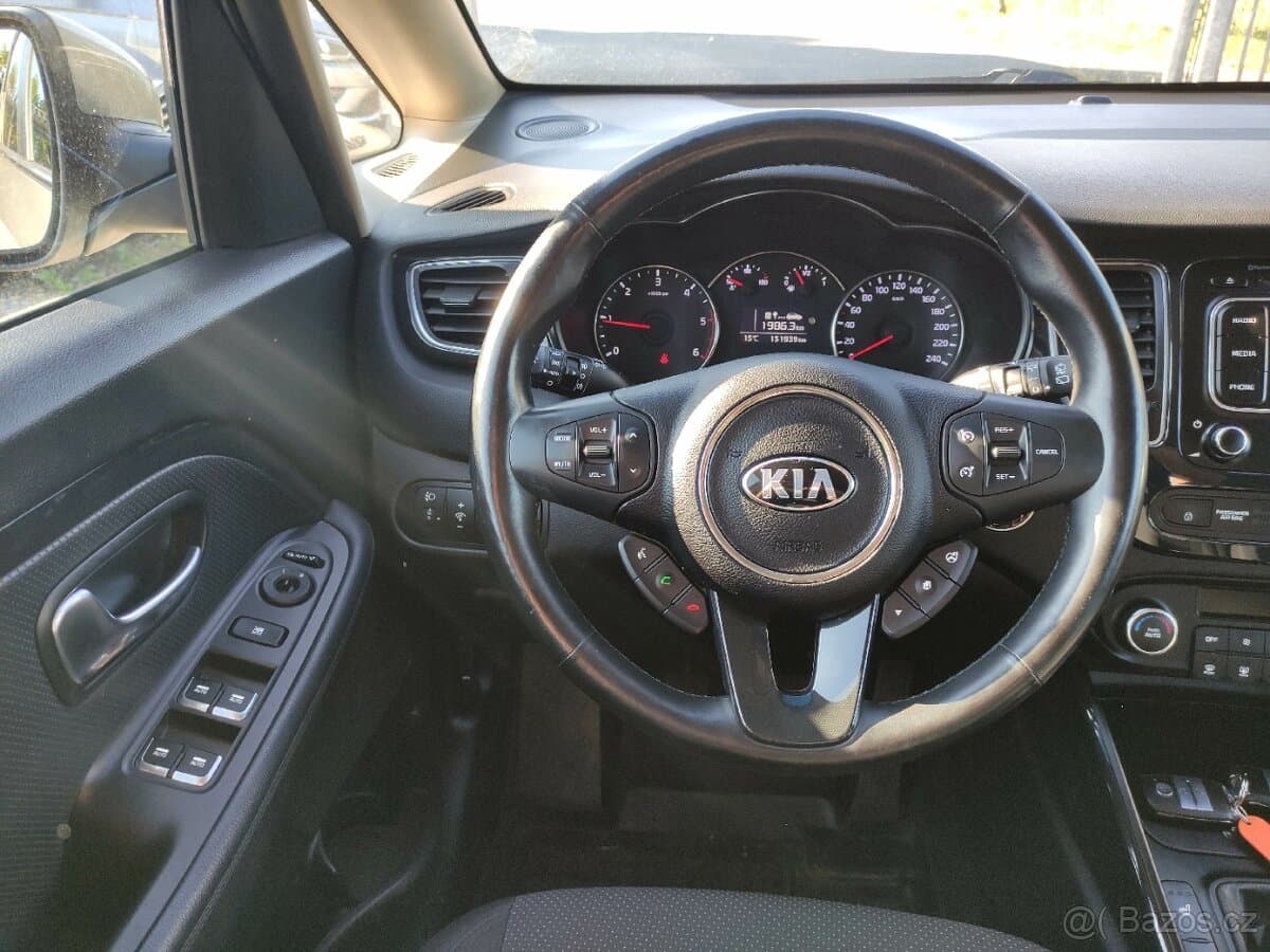 2013 Kia CARENS - 10