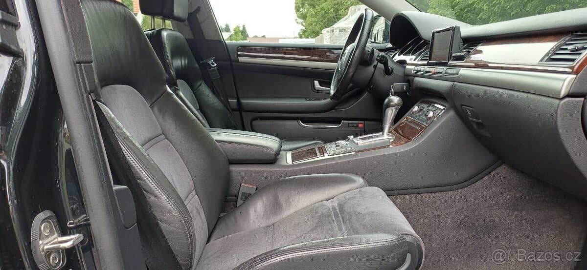 2009 Audi A8 - 10