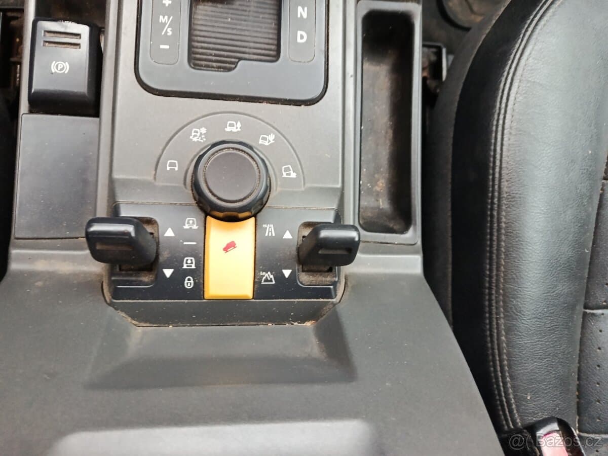 2004 Land Rover DISCOVERY - 10