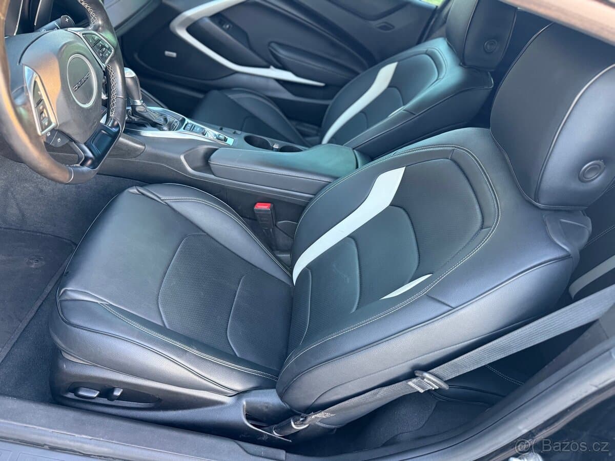 2022 Chevrolet CAMARO - 10