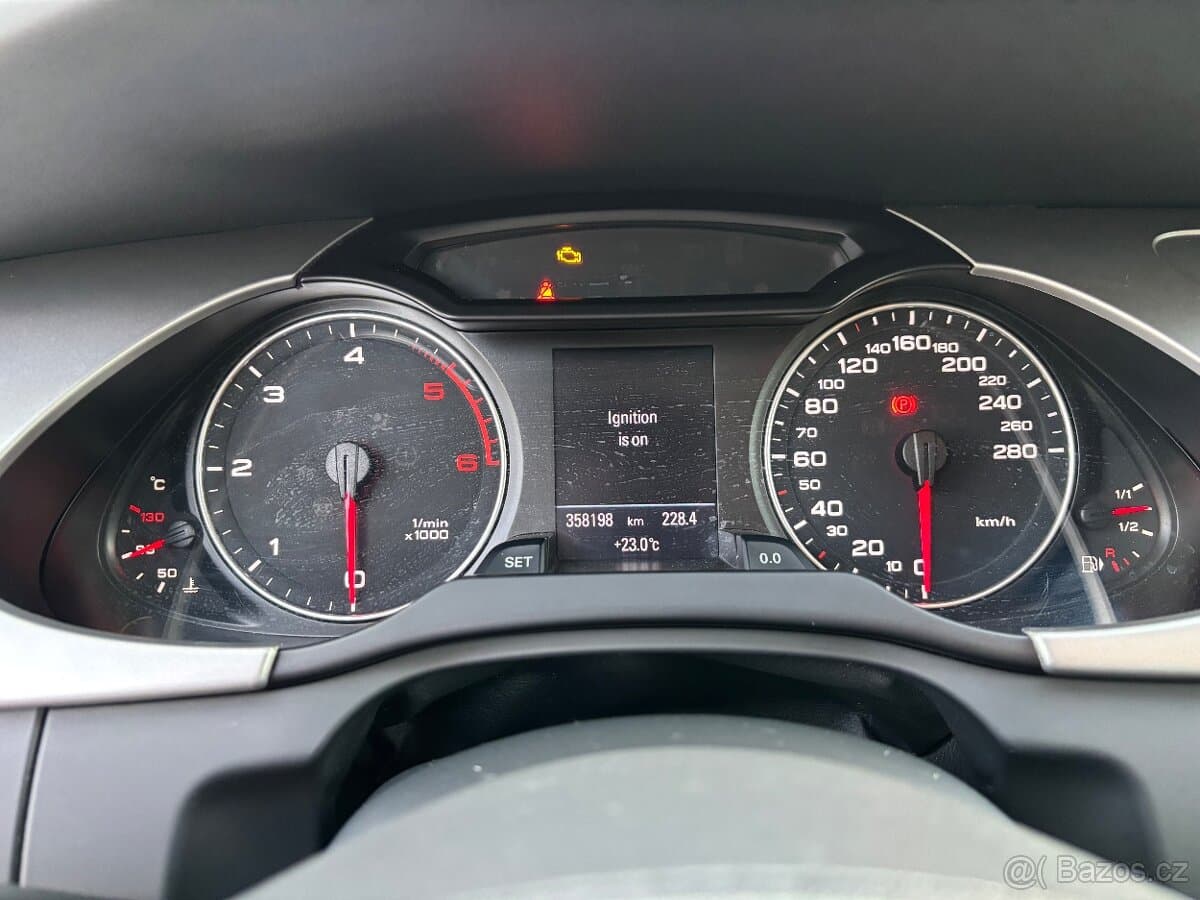 2010 Audi A4 - 10