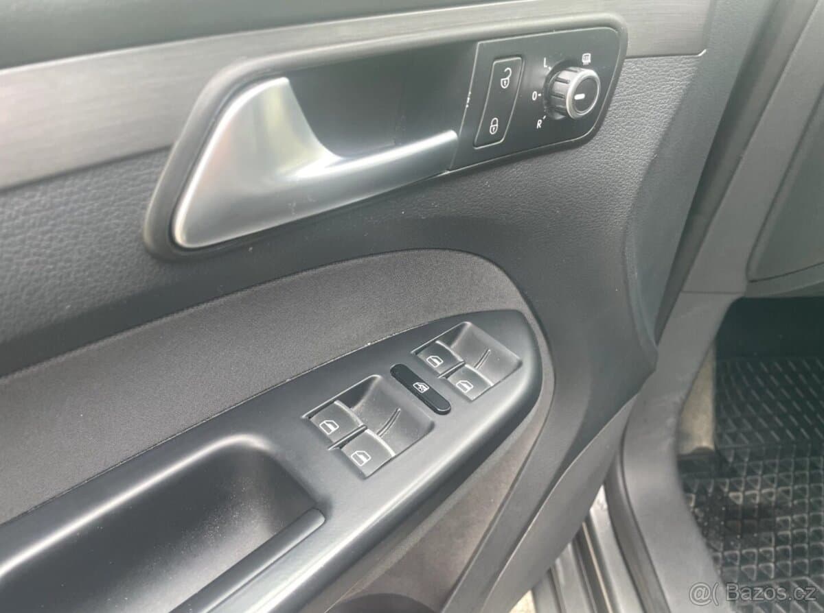2010 Volkswagen TOURAN - 10