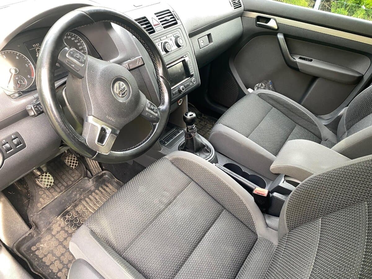2011 Volkswagen TOURAN - 10