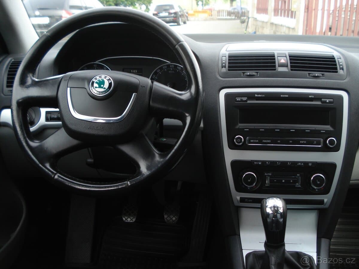 2010 Škoda OCTAVIA - 10