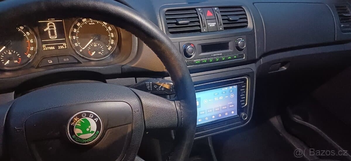 2011 Škoda FABIA - 10