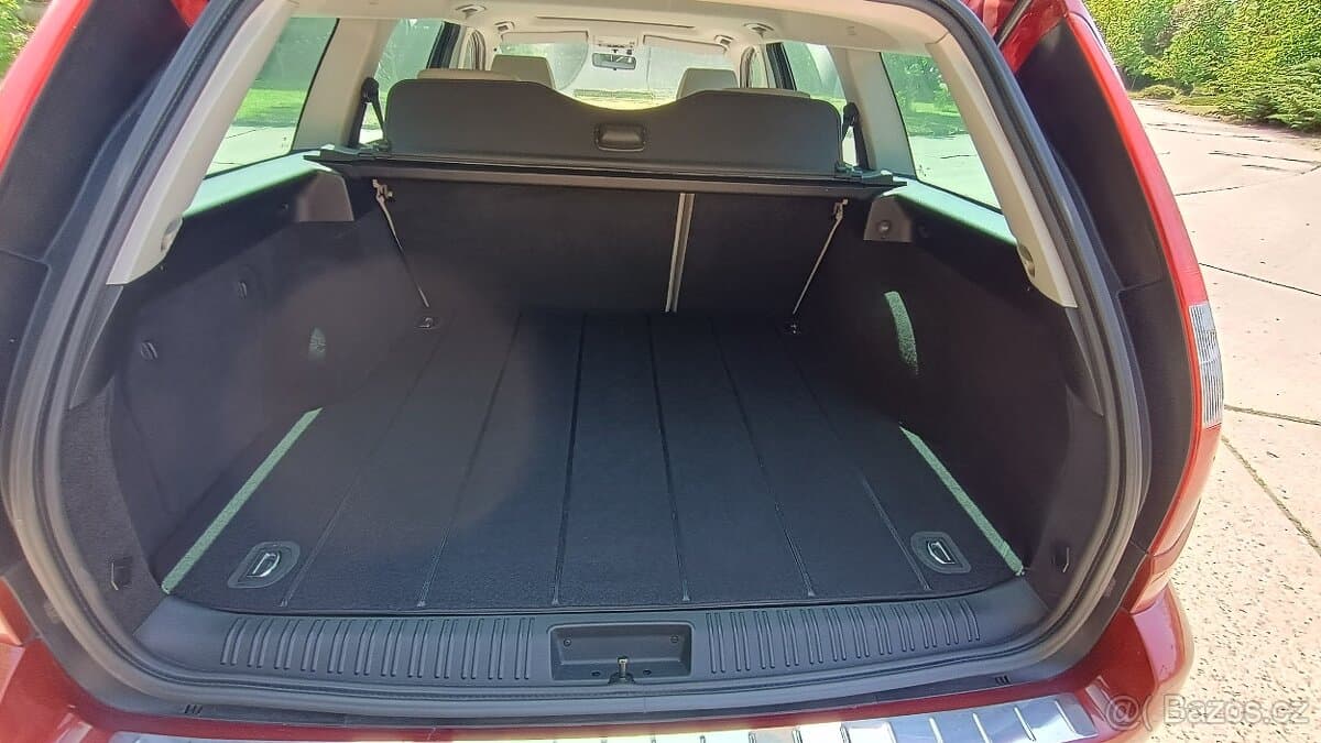 2002 Ford MONDEO - 10