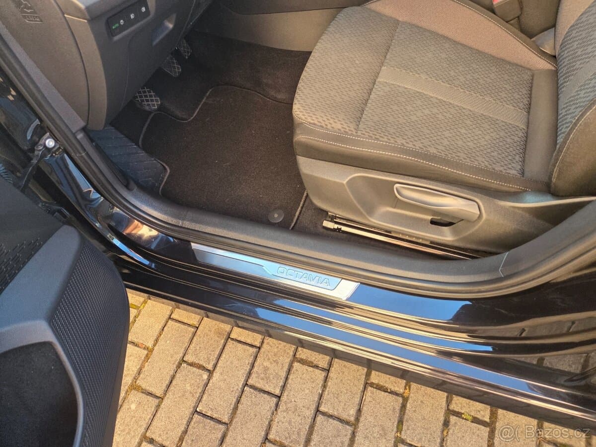 2021 Škoda OCTAVIA - 10