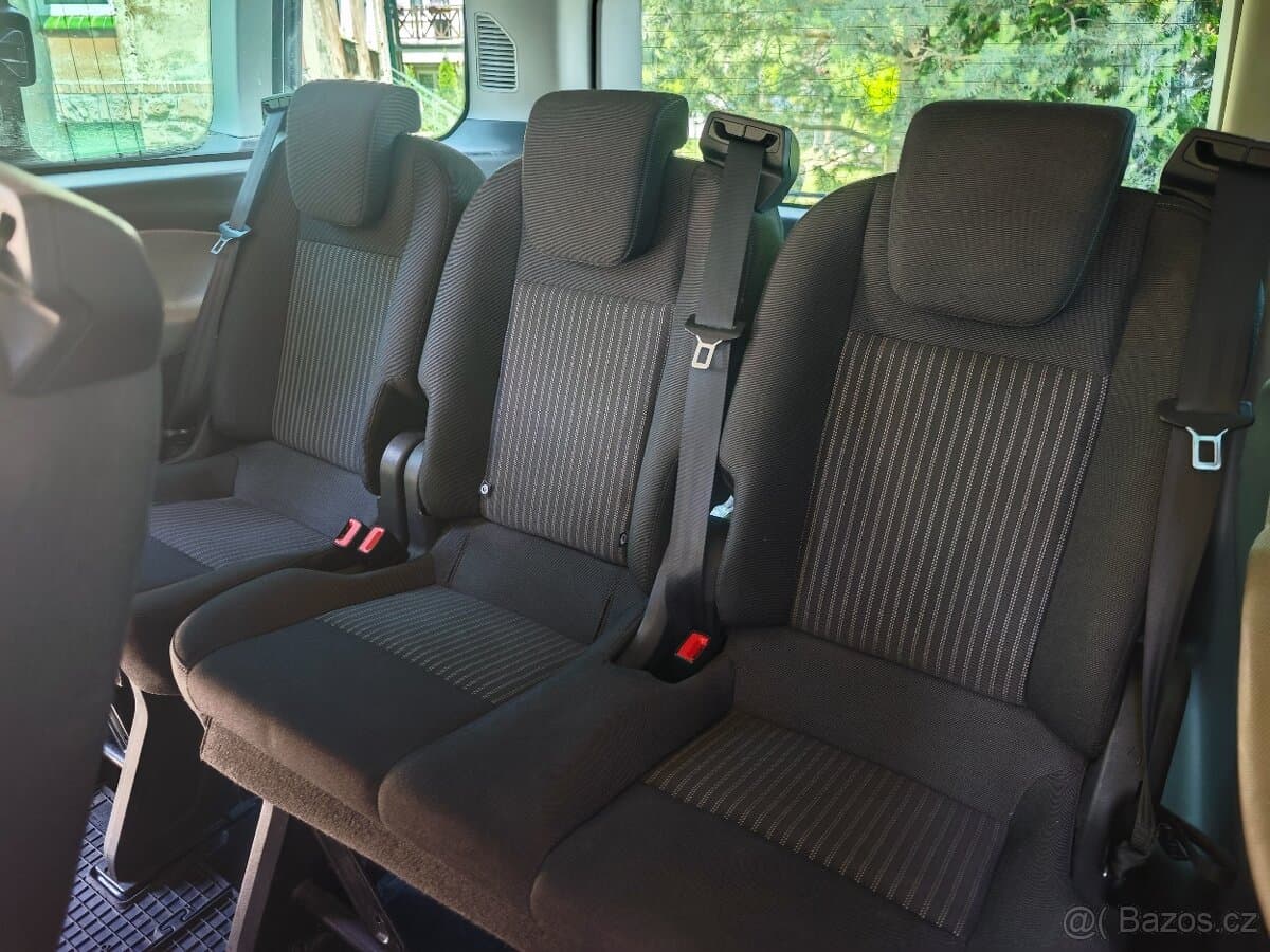2015 Ford TOURNEO - 10