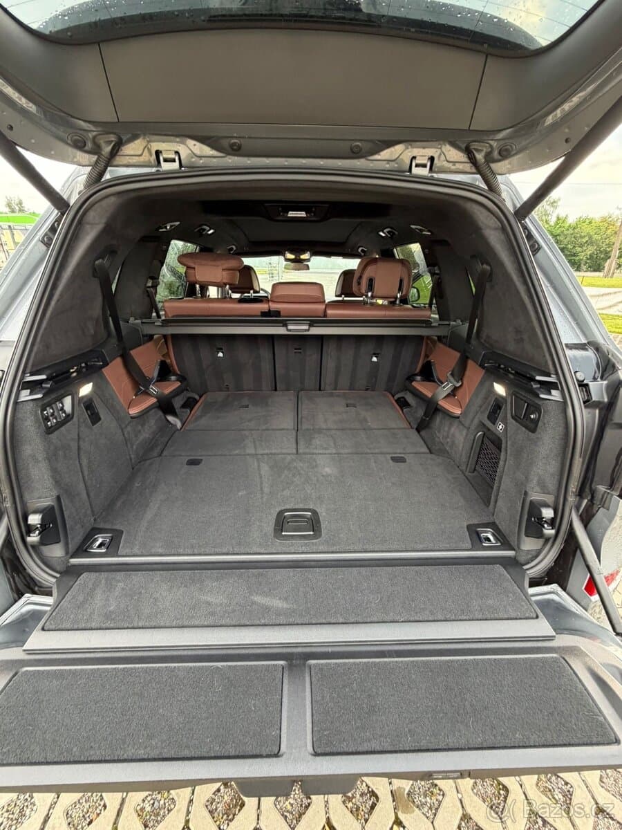BMW X7 - 10
