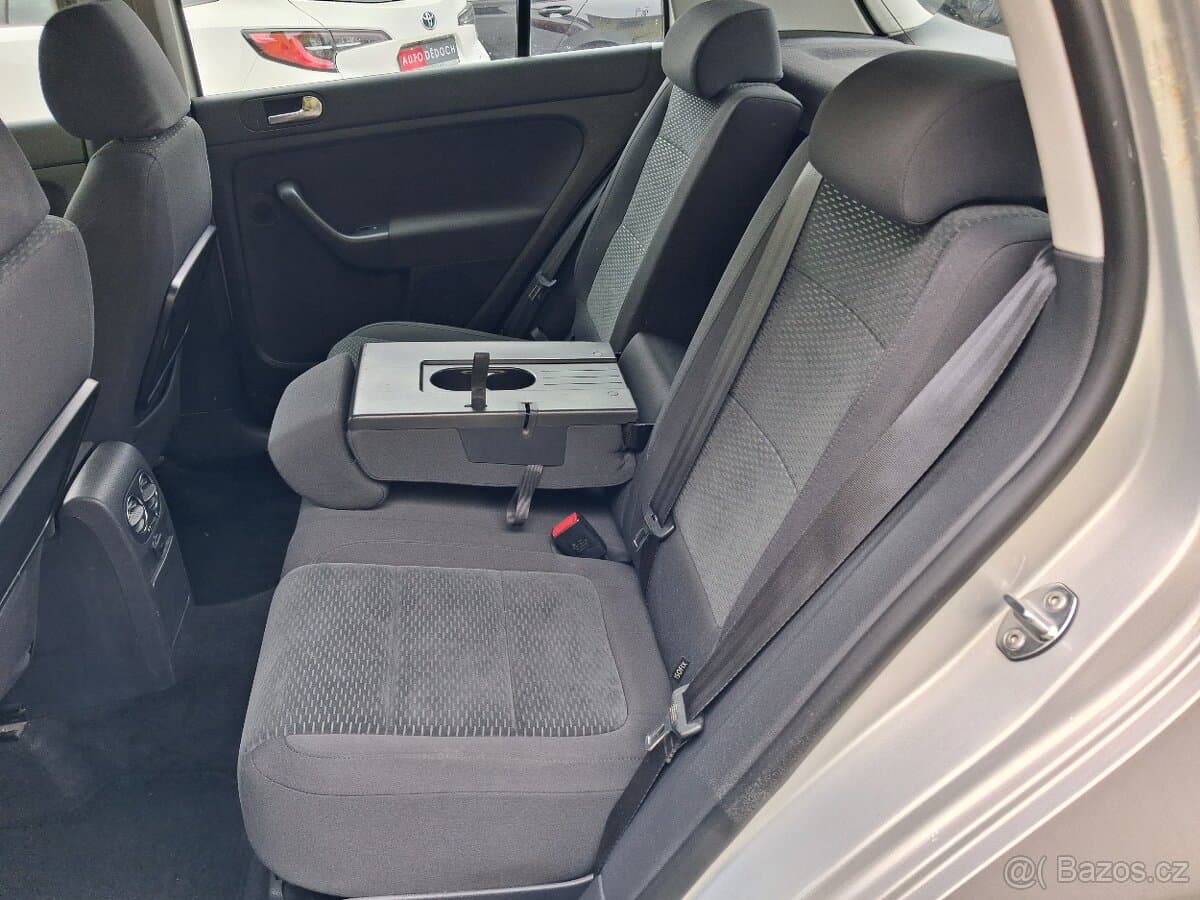 2013 Volkswagen GOLF - 10