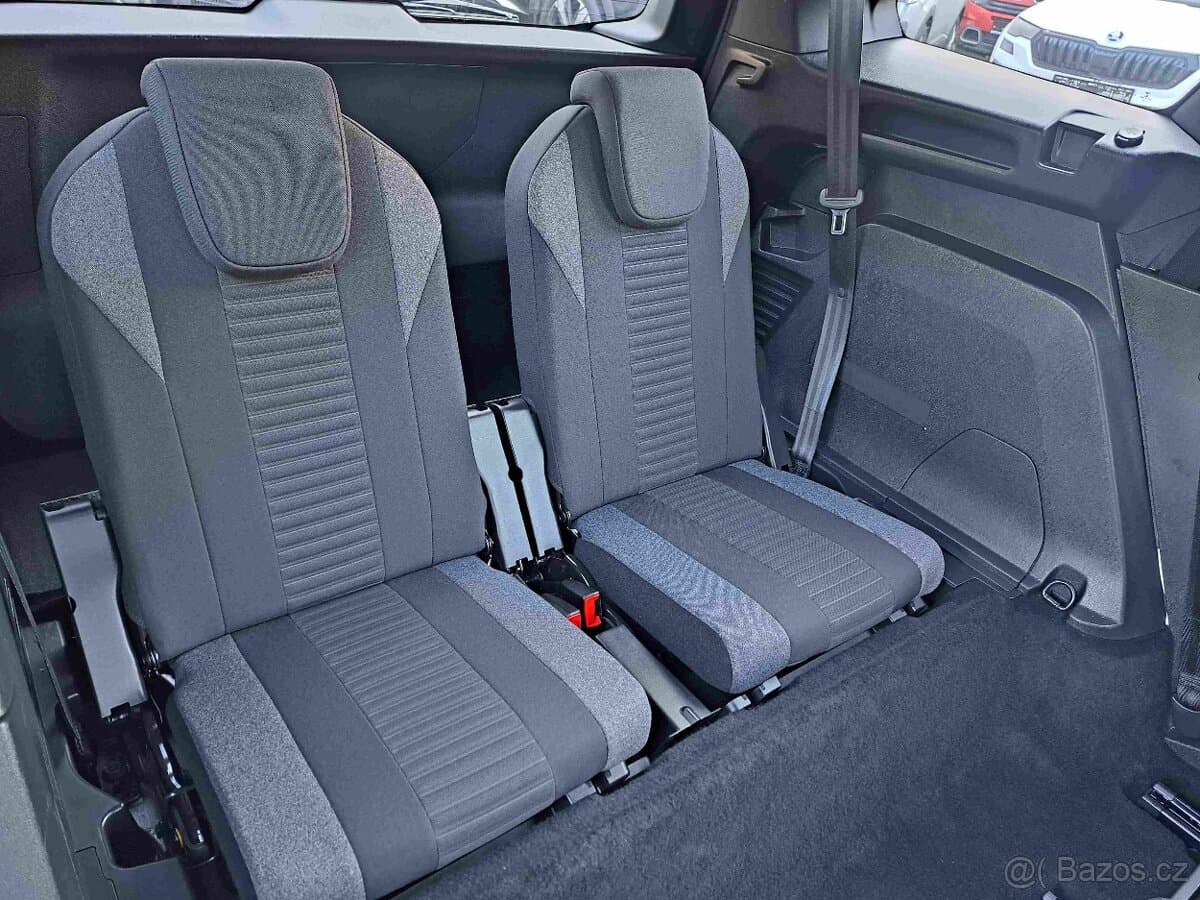 2023 Peugeot 5008 - 10