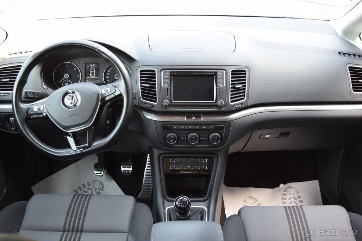 Volkswagen SHARAN - 10