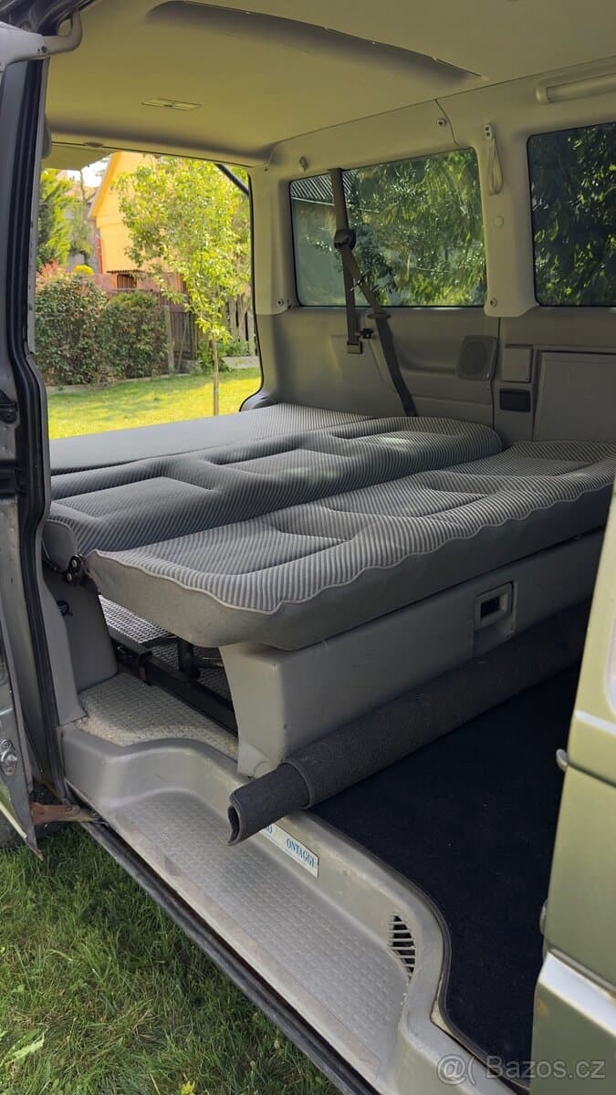 1997 Volkswagen MULTIVAN - 10