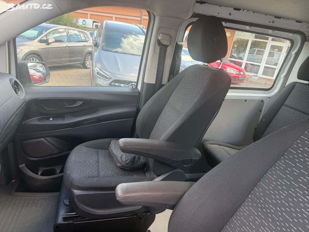 2021 Mercedes-Benz VITO - 10