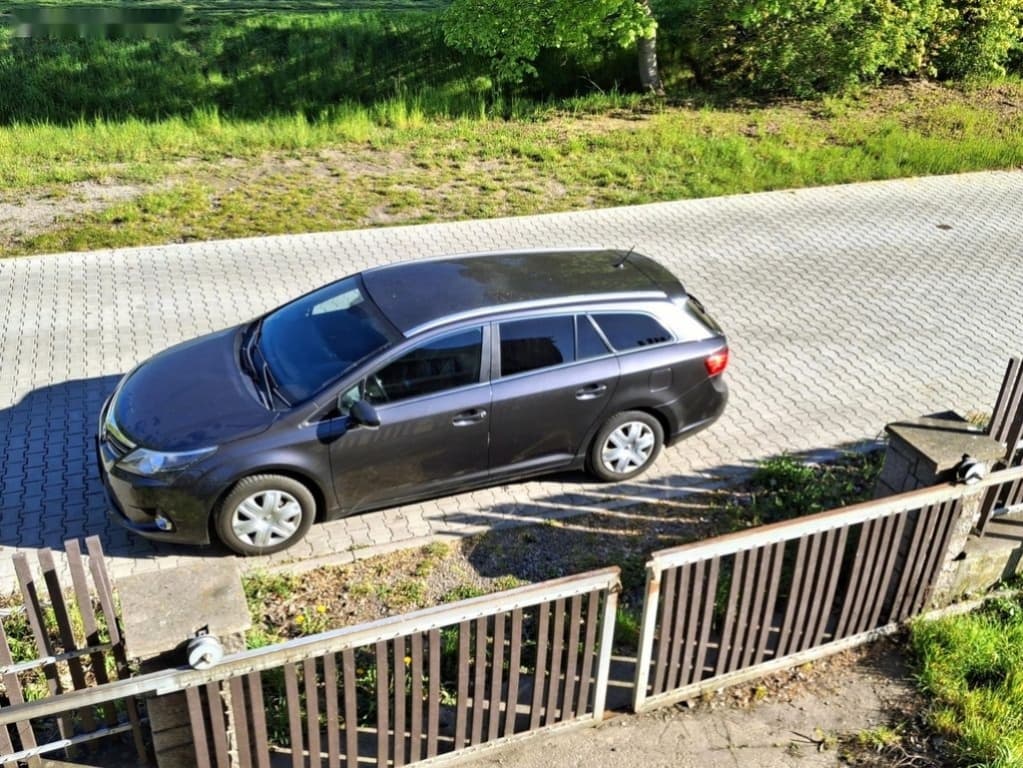 2013 Toyota AVENSIS - 10
