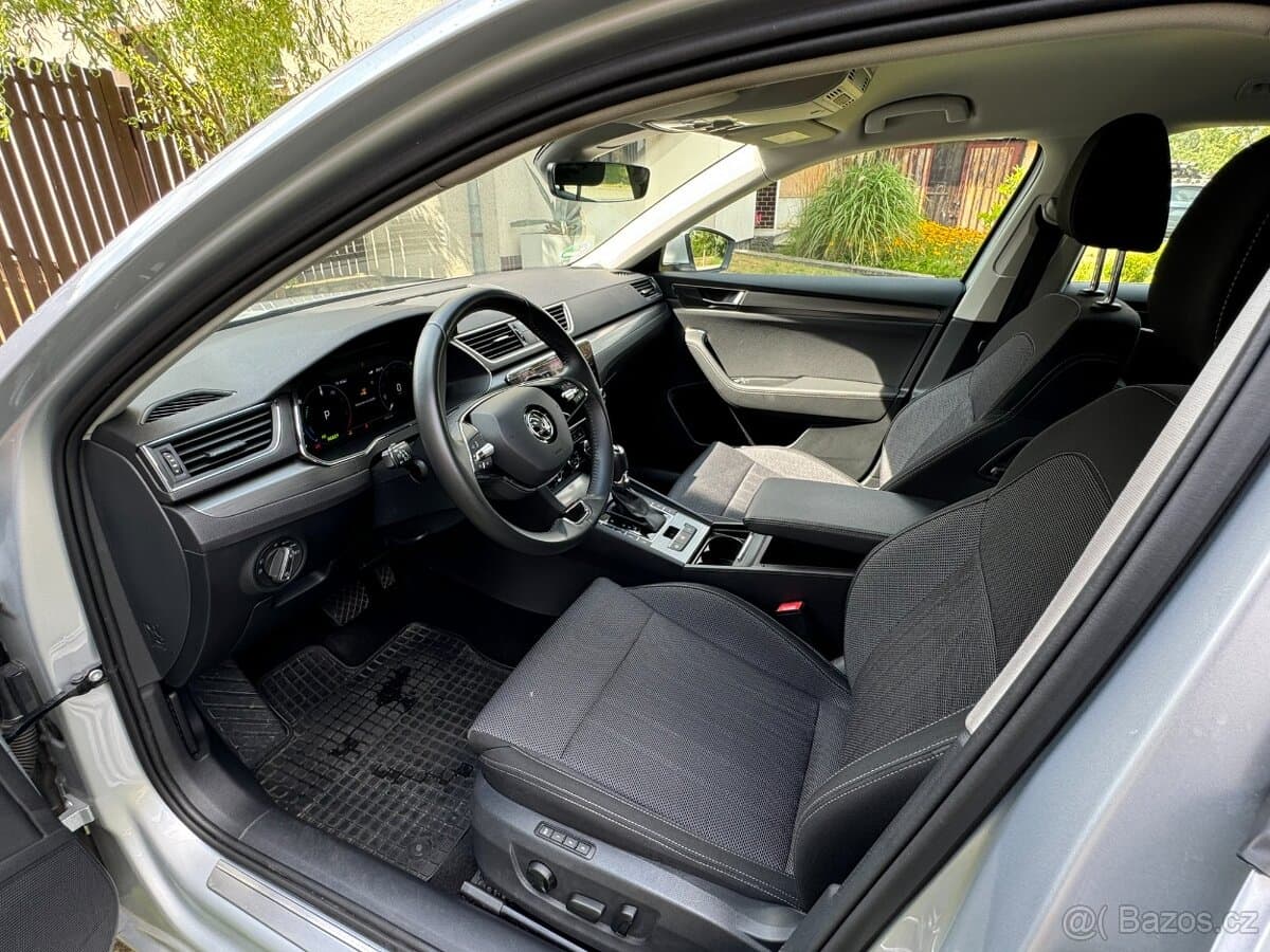 2021 Škoda SUPERB - 10