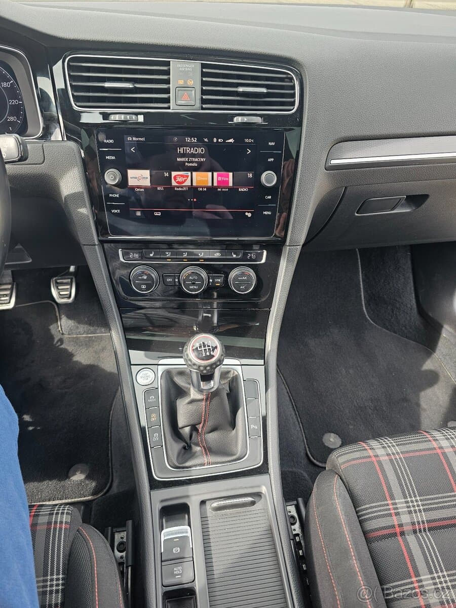 2017 Volkswagen GOLF - 10