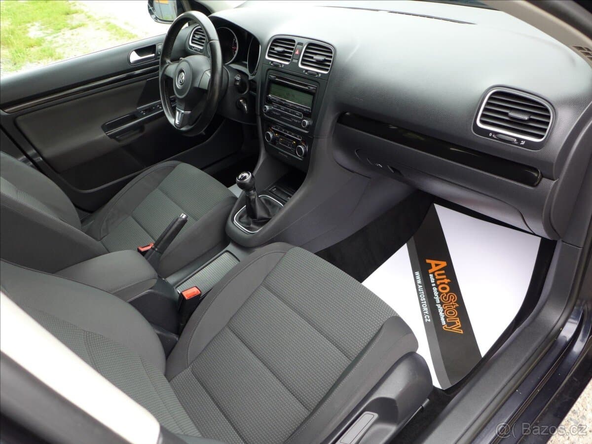 2010 Volkswagen GOLF - 10