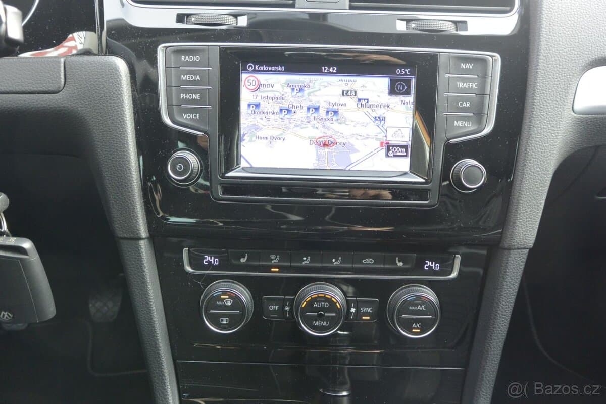 2015 Volkswagen GOLF - 10