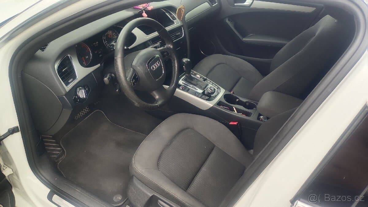 2010 Audi A4 - 10
