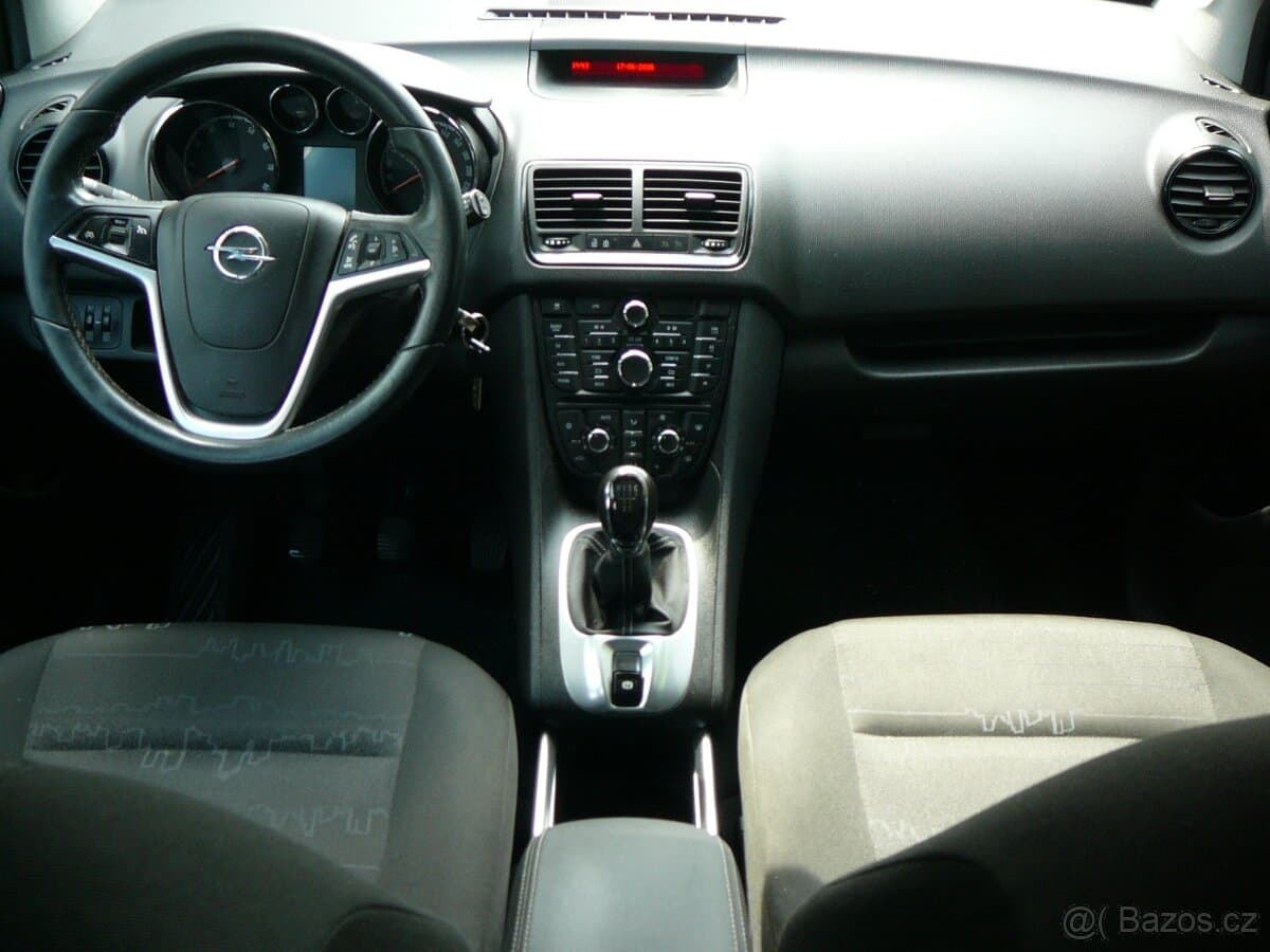 2016 Opel MERIVA - 10