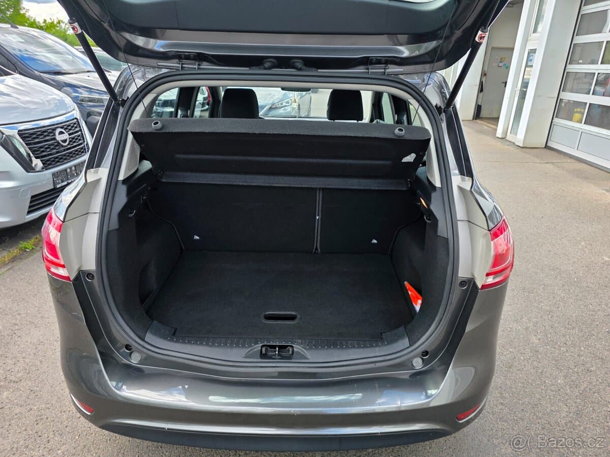 2015 Ford B-MAX - 10