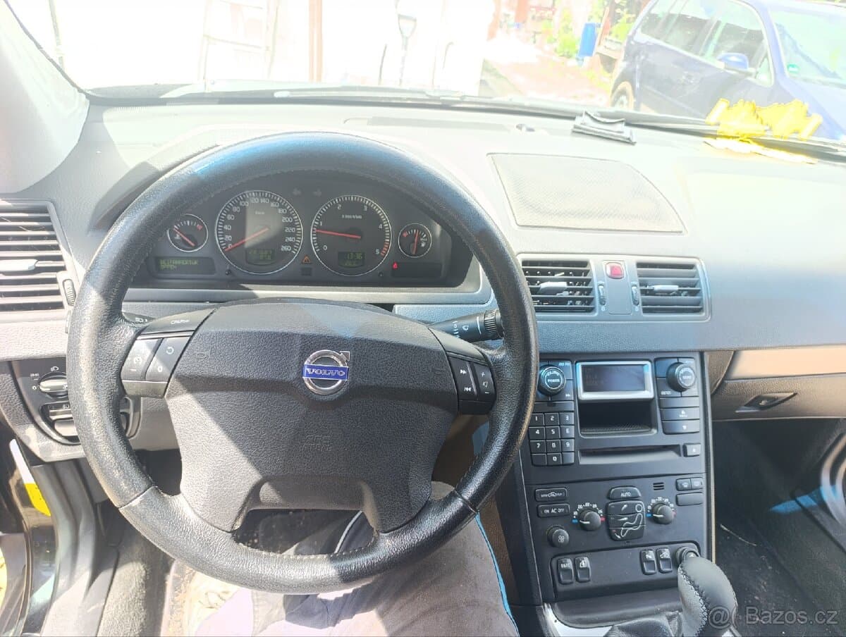 Volvo XC90 - 10