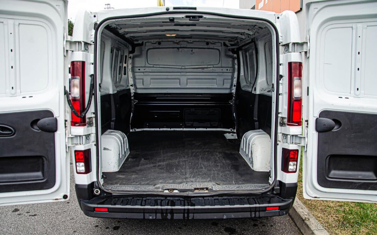 2019 Renault TRAFIC - 10
