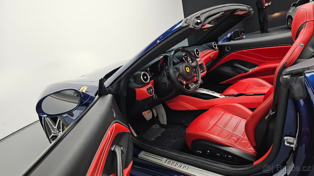 2016 Ferrari CALIFORNIA - 10