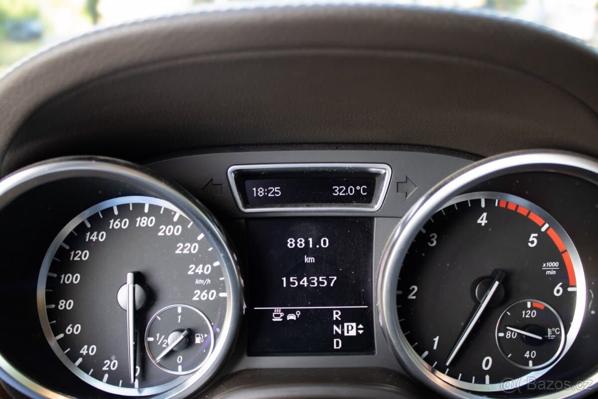 Mercedes-Benz M-CLASS - 10
