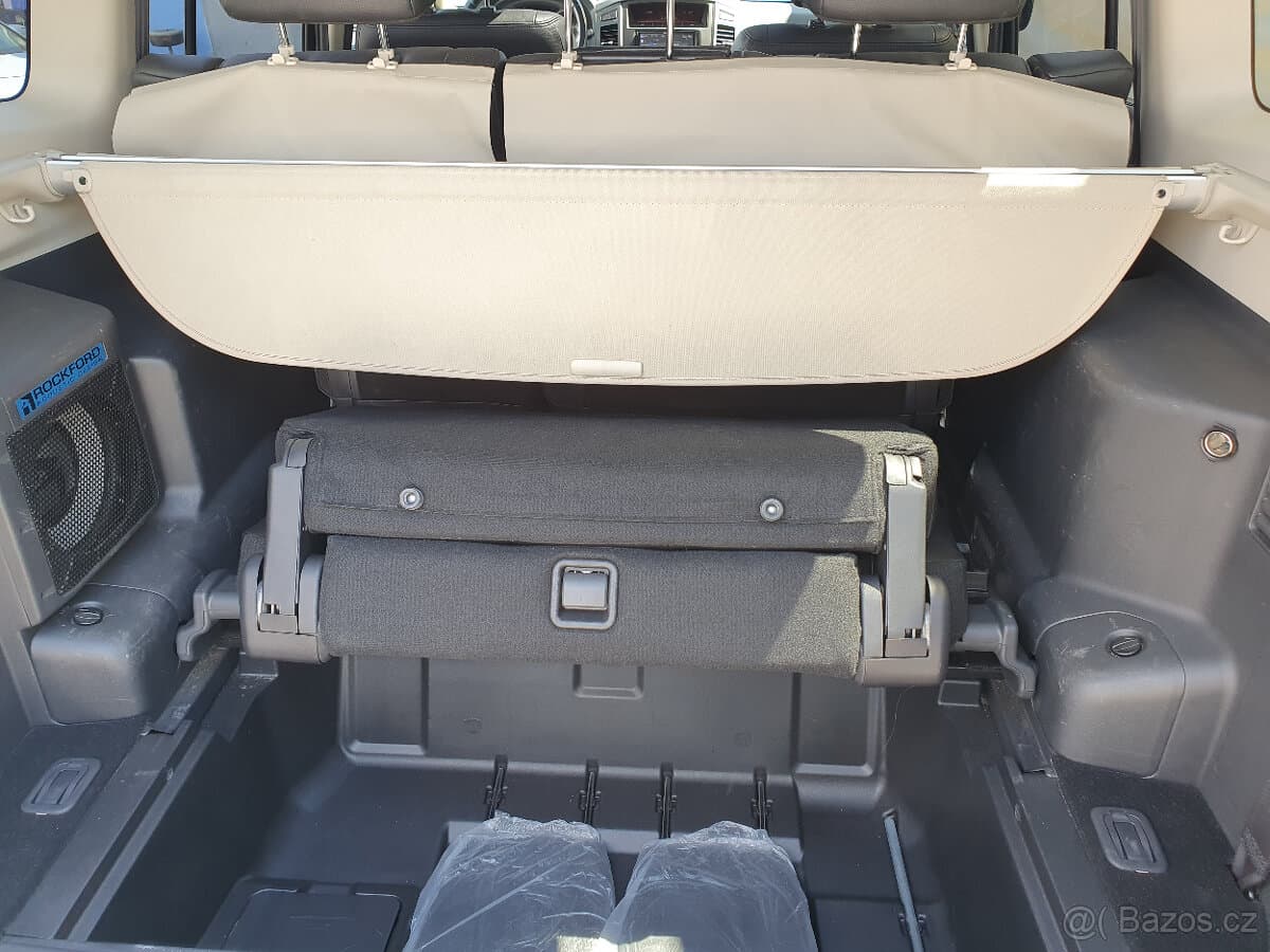 2013 Mitsubishi PAJERO - 10
