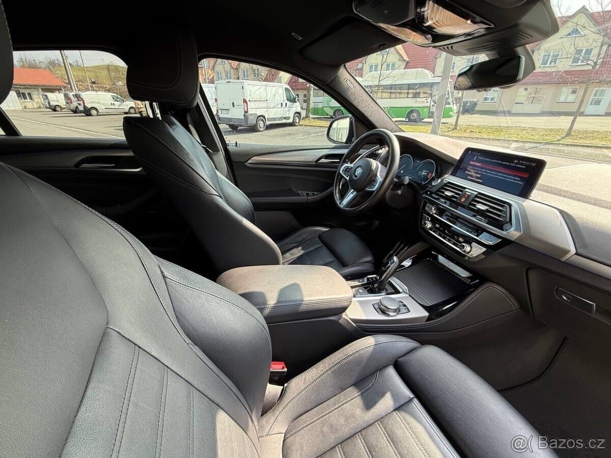 2018 BMW X4 - 10