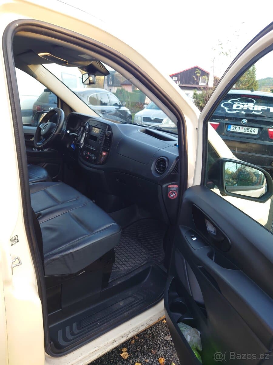 Mercedes-Benz VITO - 10