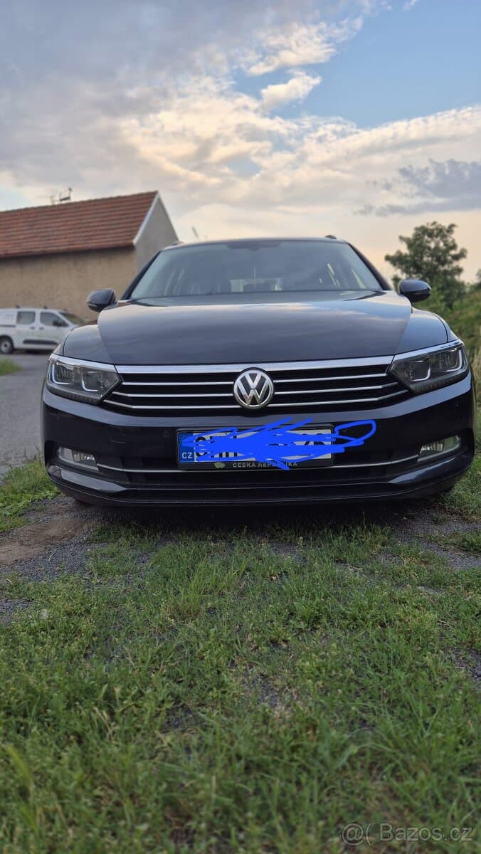 2016 Volkswagen PASSAT - 10