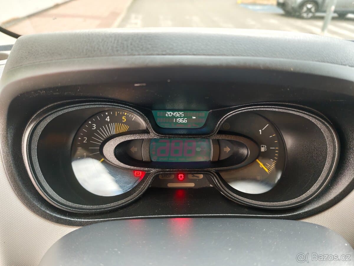 2019 Renault TRAFIC - 10