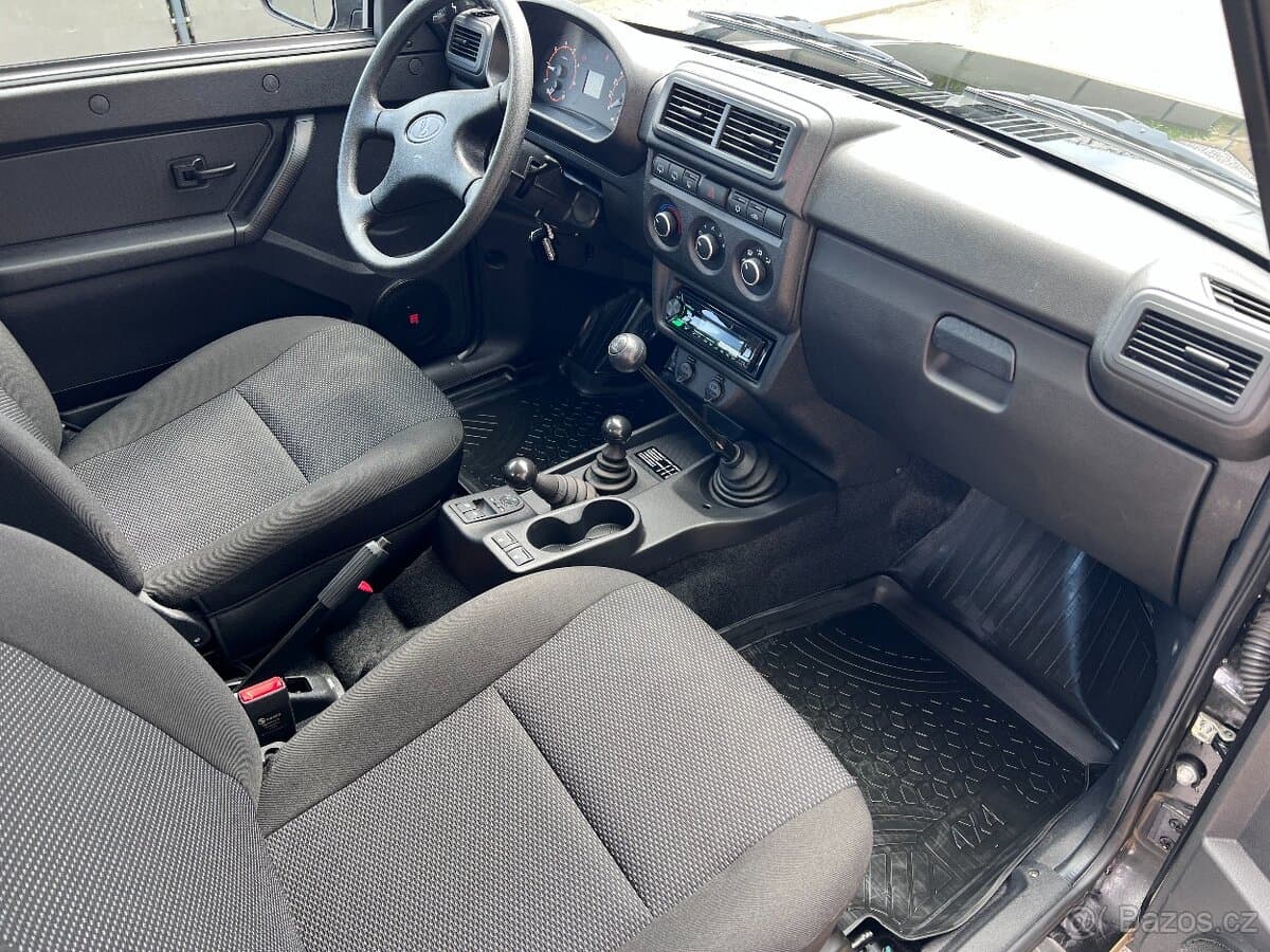 2025 Lada NIVA - 10
