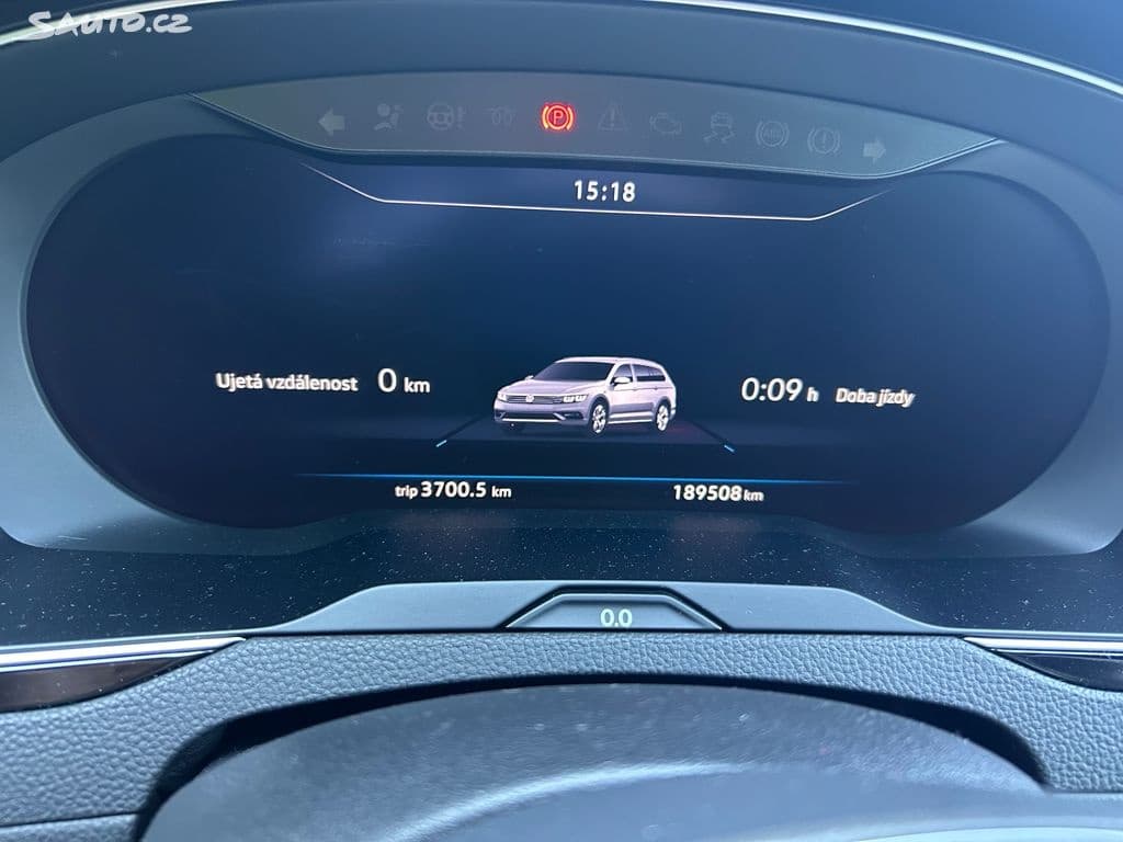 2018 Volkswagen PASSAT - 10